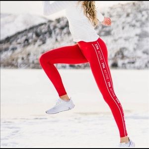 NWT Red Logo LnT 28” Leggings